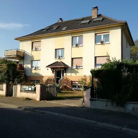 Les Cerises Entre Strasbourg Et Haguenau Apartamento *